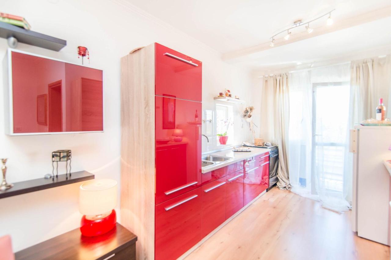 Apartment Studio Lara Rovinj Exterior foto